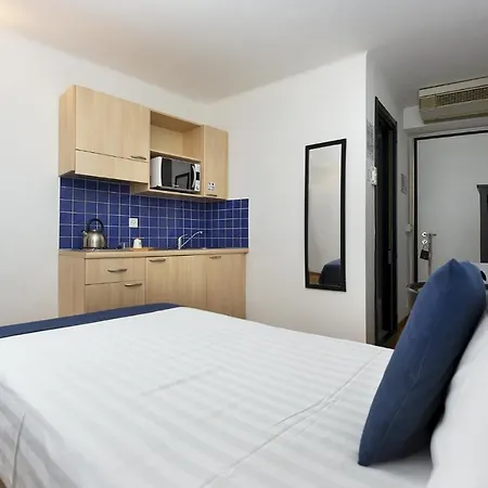 Center By Lr 2* Lugano