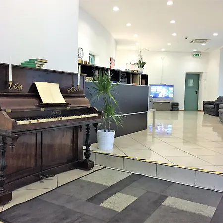 Hotel Center By Lr Lugano