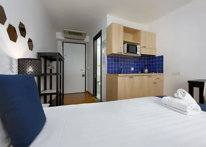 فندق Center By Lr لوغانو