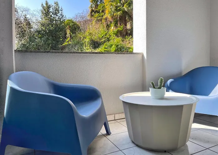 Отель Center By Lr