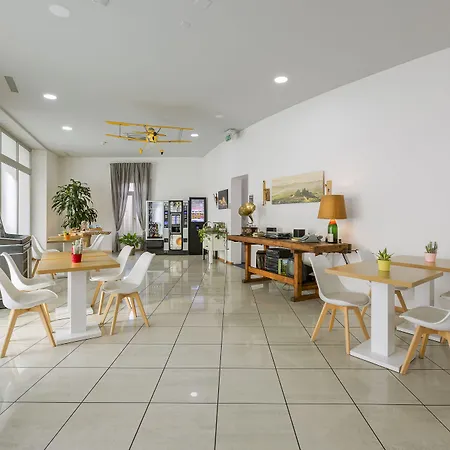 Center By Lr 2* Lugano