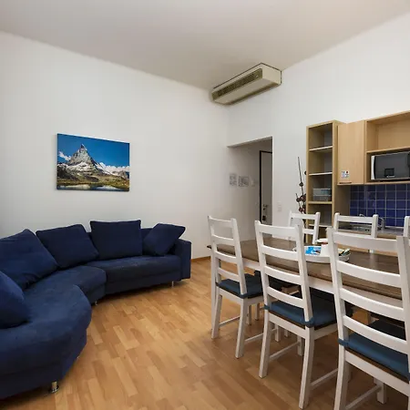 Center By Lr 2* Lugano