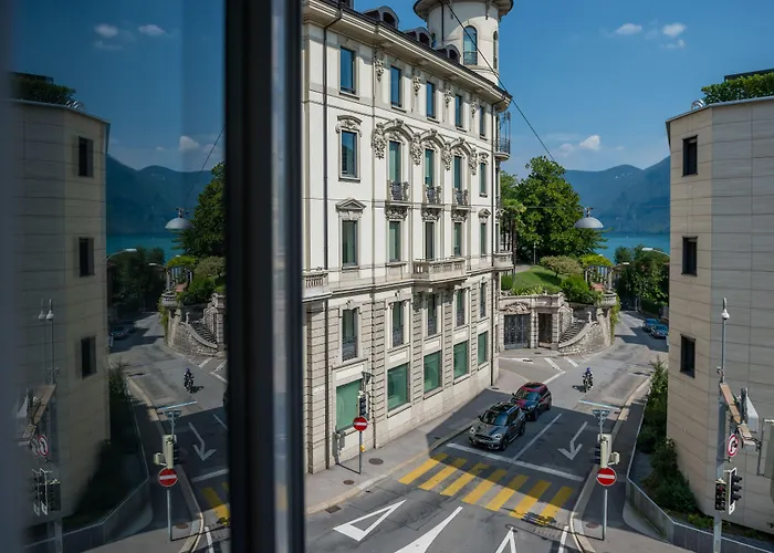 Center By Lr מלון לוגאנו